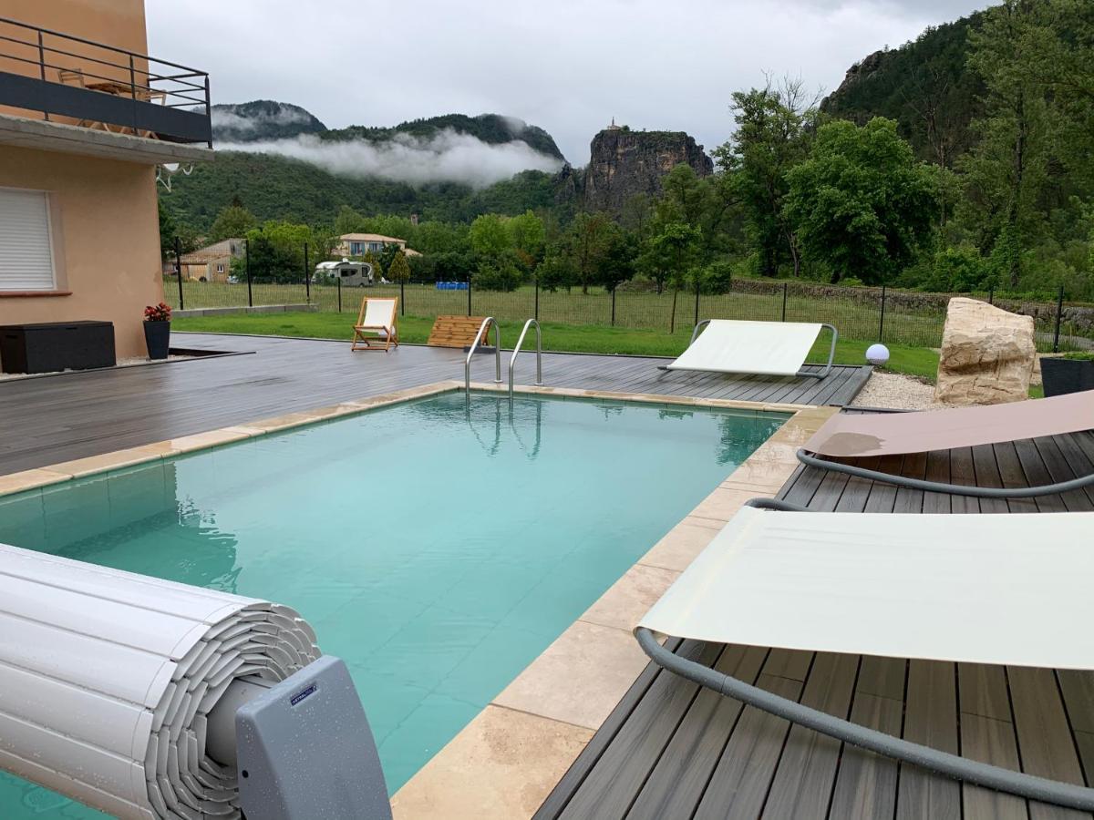 Le Long Du Verdon Castellane Exterior photo